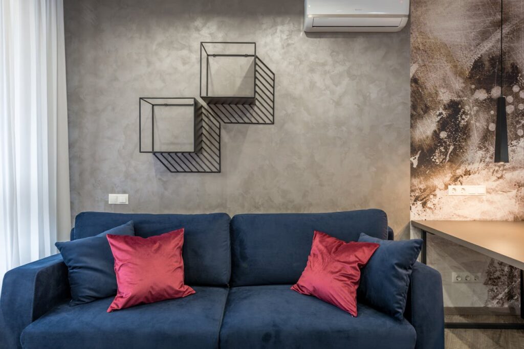 Een wandkleed in de woonkamer: warme sfeer en stijl op de muur