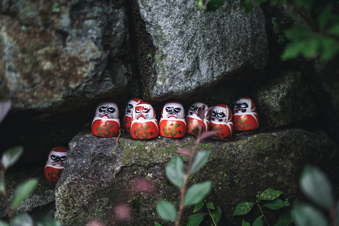 Creatief aan de slag: houten poppetjes schilderen met plezier